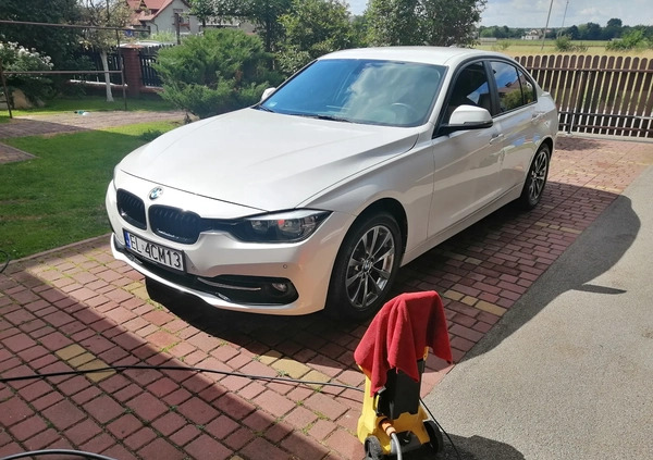 BMW Seria 3 cena 78500 przebieg: 81500, rok produkcji 2017 z Bochnia małe 106